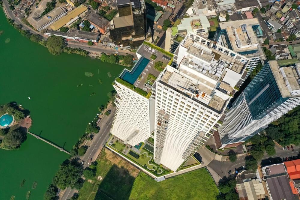 Altair Luxury Colombo By Miracle Apartment Екстериор снимка