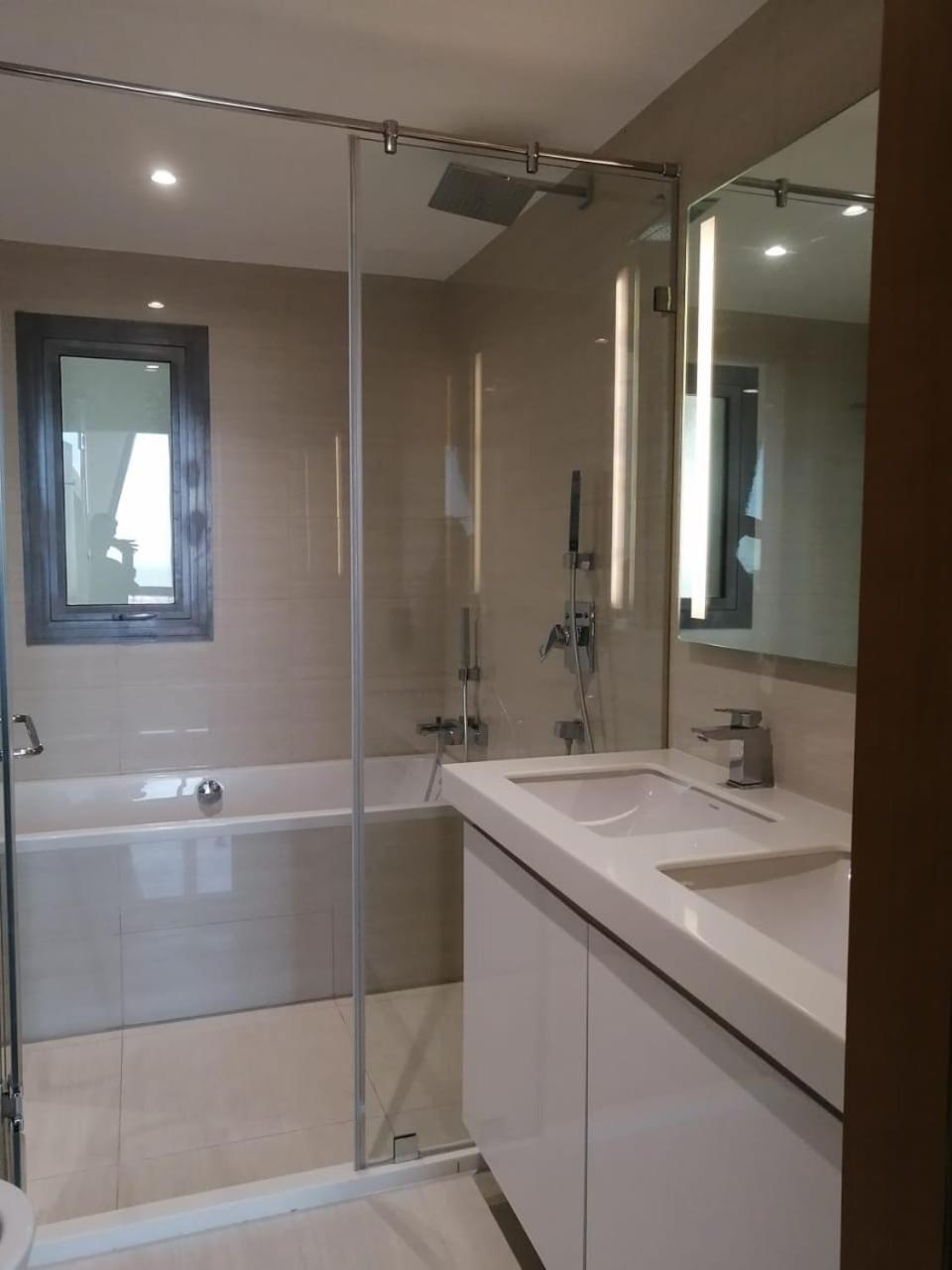 Altair Luxury Colombo By Miracle Apartment Екстериор снимка